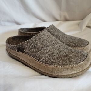 Haflinger Gray and Tan Wool Mules
